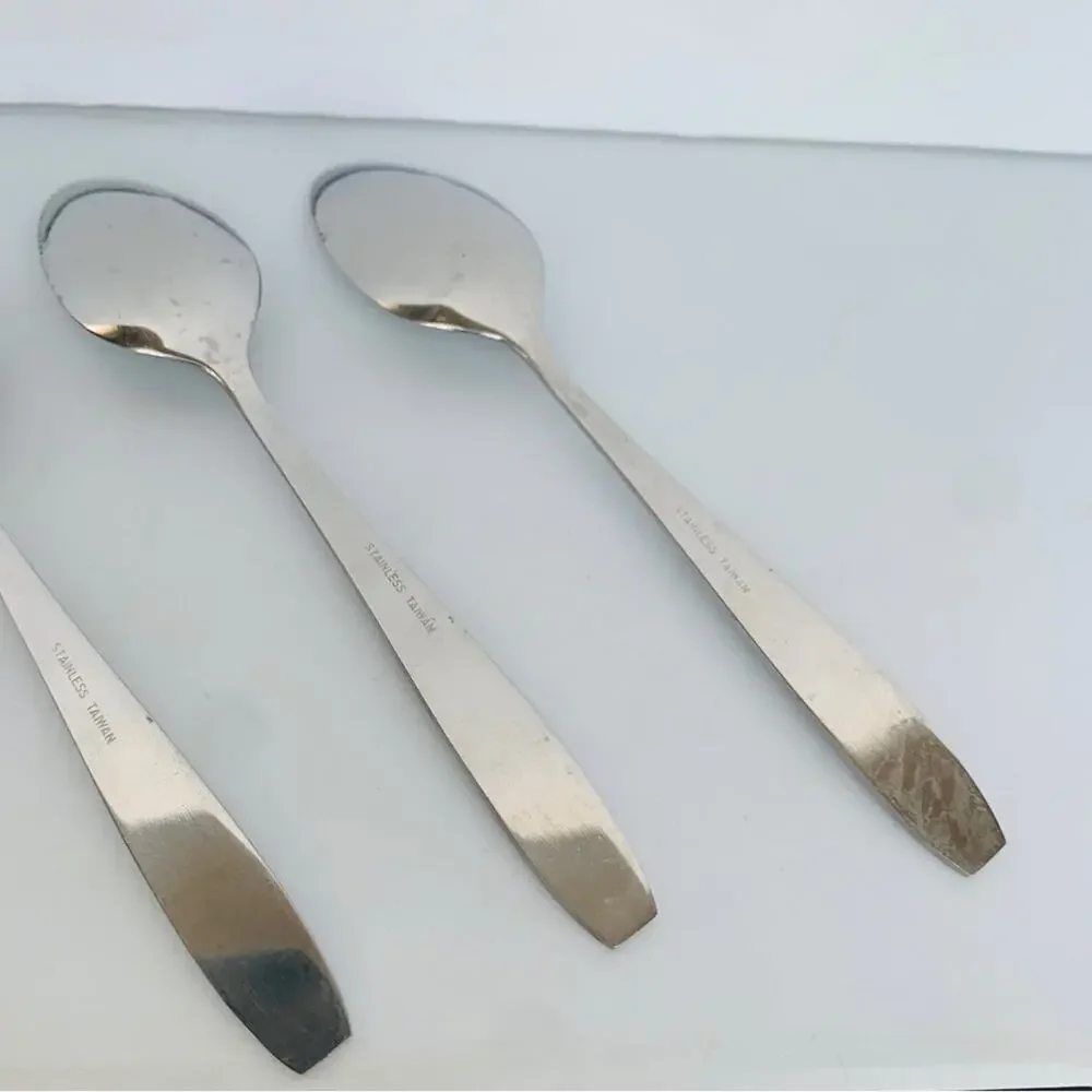 Vintage Grapefruit Spoons Serrated Edges
